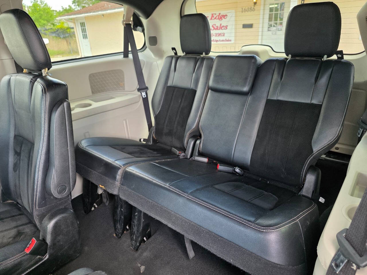 Used 2017 Dodge Grand Caravan SXT FWD image 10