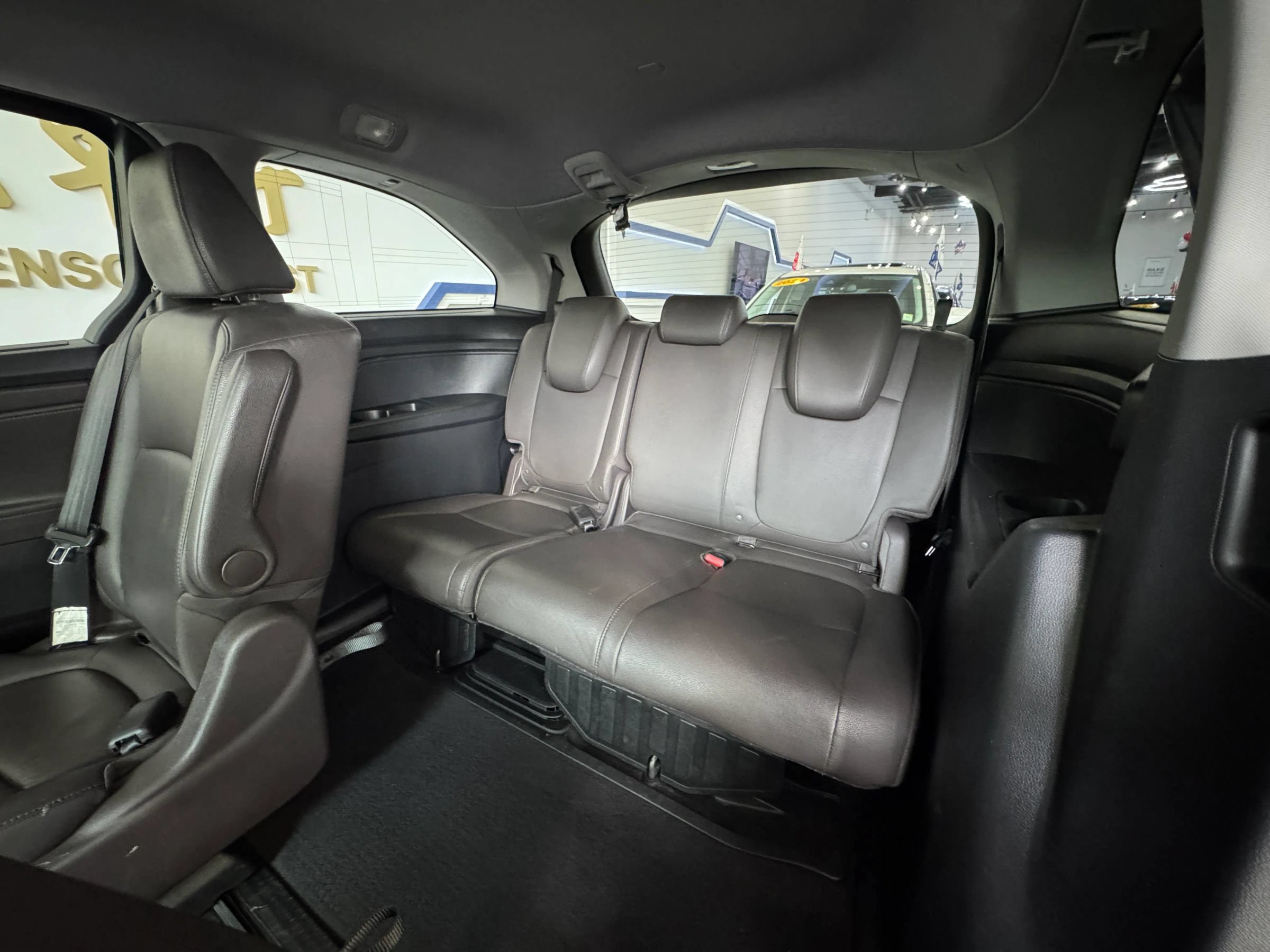 Used 2019 Honda Odyssey EX-L image 25
