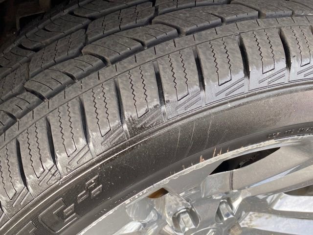 Certified 2019 GMC Yukon SLT w/ Premium Edition image 27