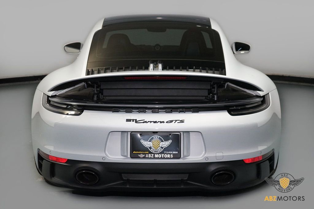 Used 2024 Porsche 911 Carrera GTS image 8