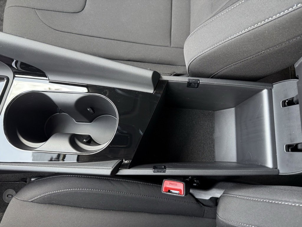 New 2025 Hyundai Elantra SEL w/ Cargo Package image 36