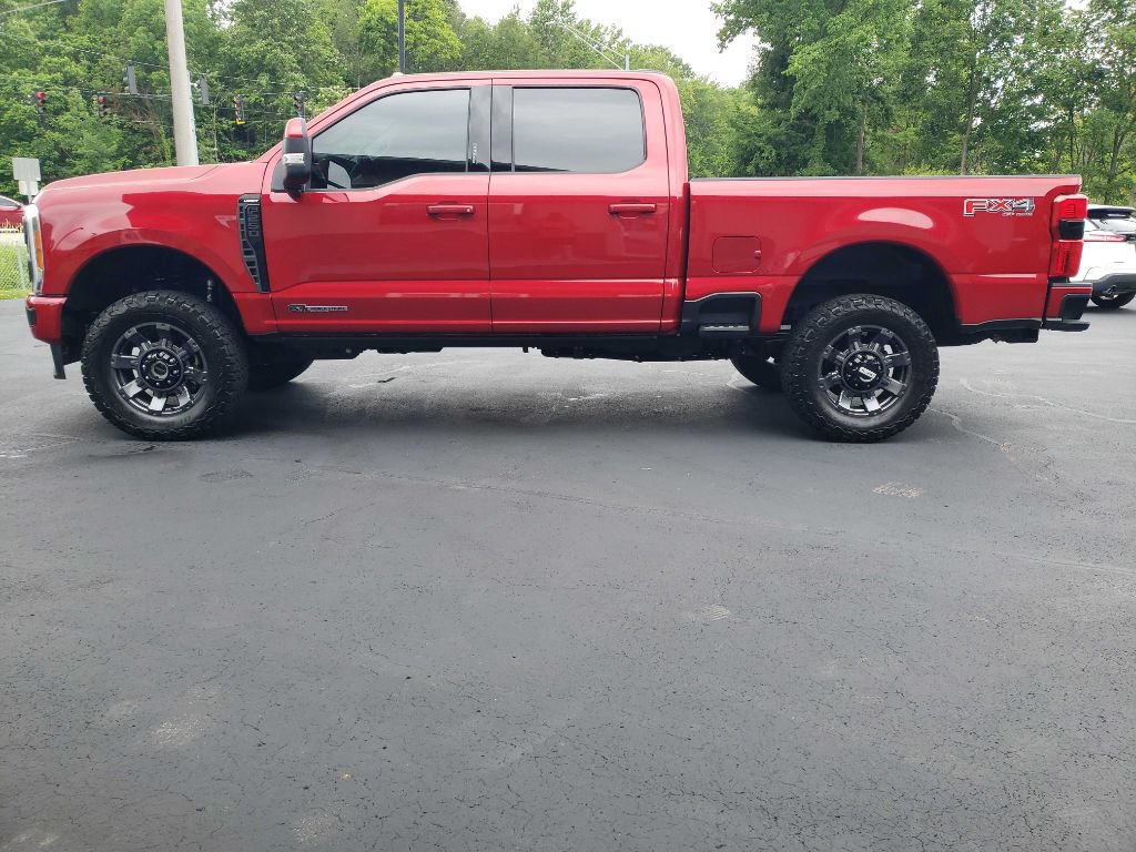 Used 2023 Ford F250 Lariat w/ Sport Appearance Package AWD/4WD image 2