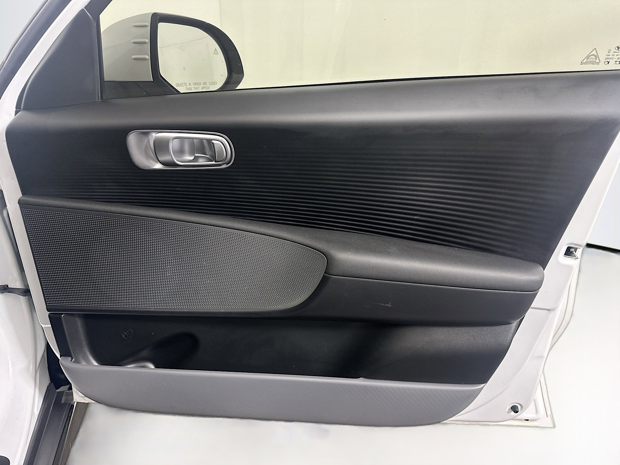 Used 2024 Hyundai Ioniq 6 SE image 34