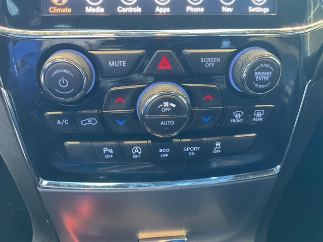 Used 2021 Jeep Grand Cherokee Laredo X image 12