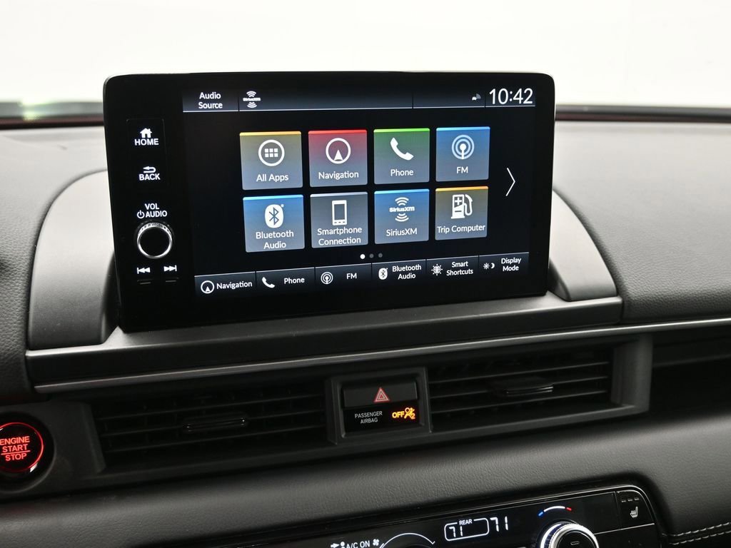 Used 2024 Honda Pilot Touring image 14