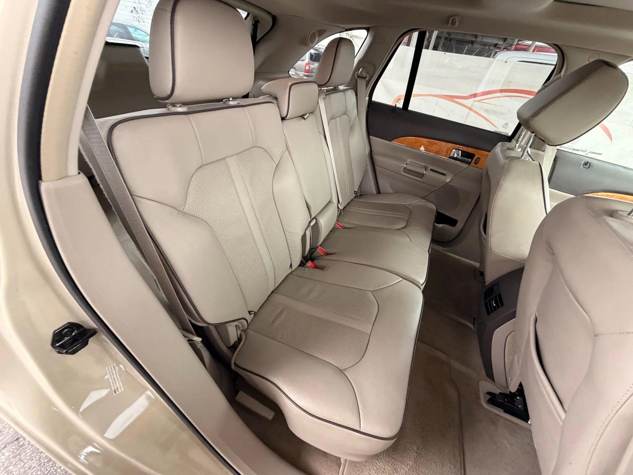 Used 2014 Lincoln MKX AWD w/ Equipment Group 102A image 75