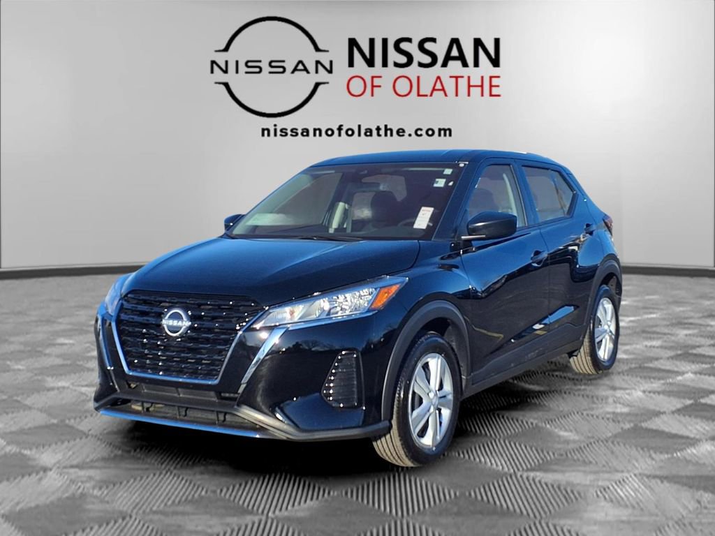 Certified 2025 Nissan Kicks Play S
