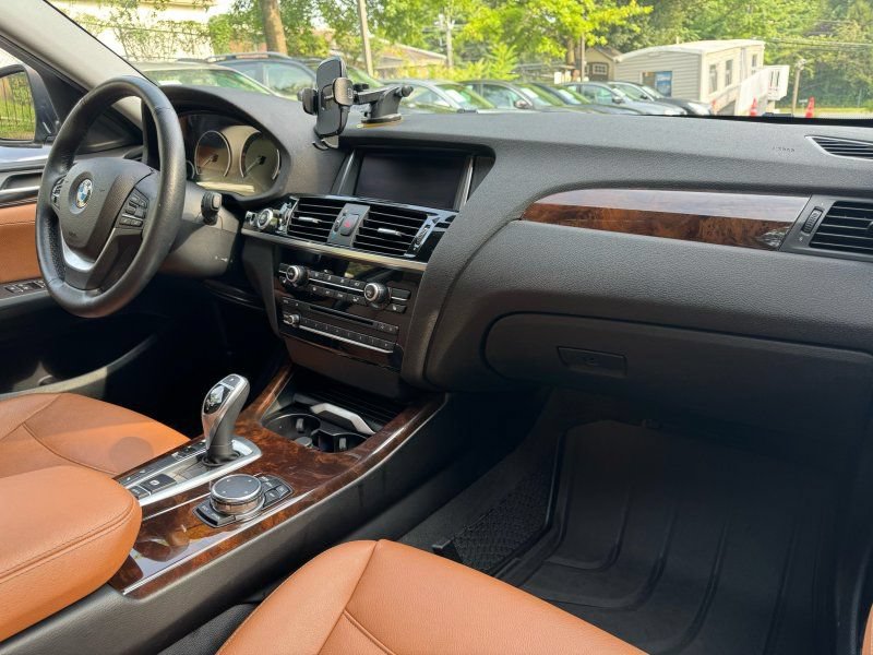 Used 2016 BMW X4 xDrive28i AWD/4WD image 14