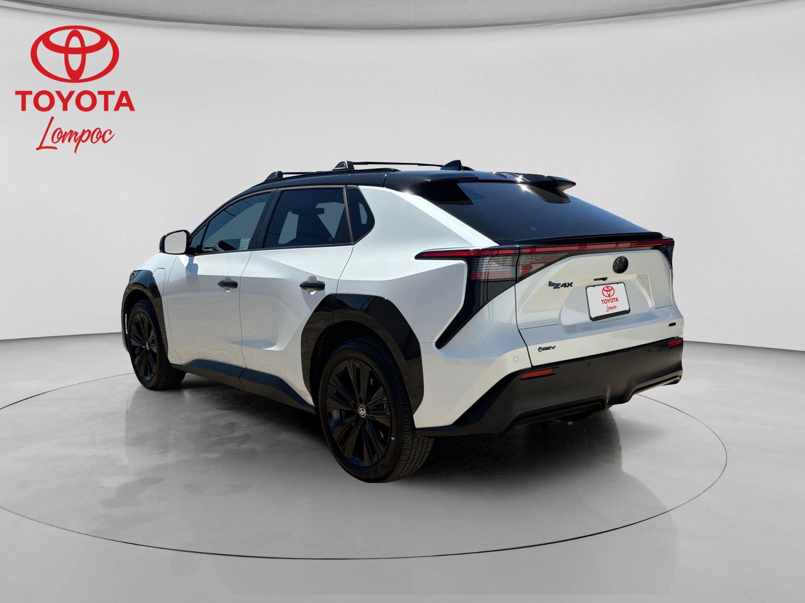 Certified 2025 Toyota bZ4X AWD image 4