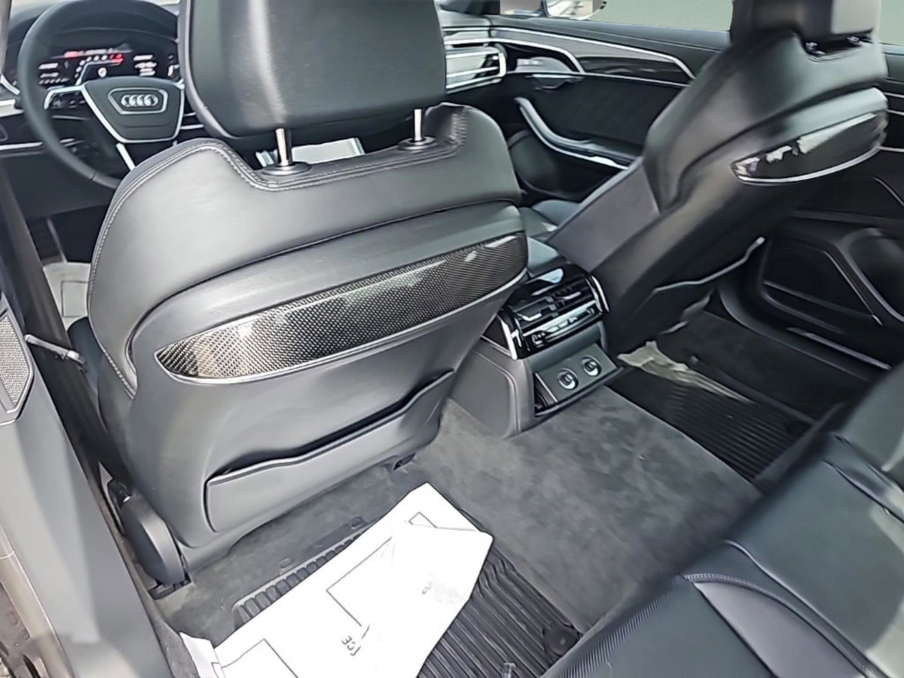 Used 2024 Audi S8 w/ S8 Comfort Plus Package AWD/4WD image 23