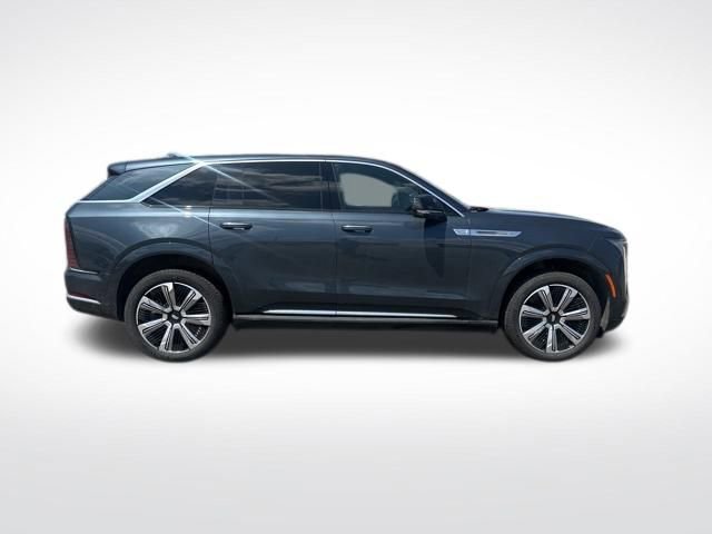 Certified 2025 Cadillac Escalade IQ Luxury 2 AWD/4WD image 6