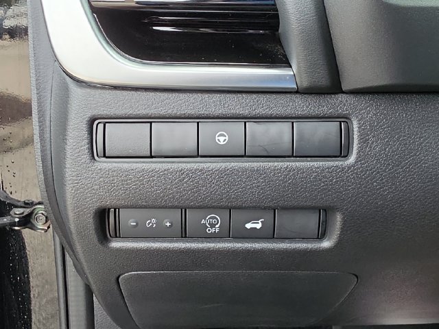 Certified 2026 Nissan Rogue SL AWD/4WD image 28