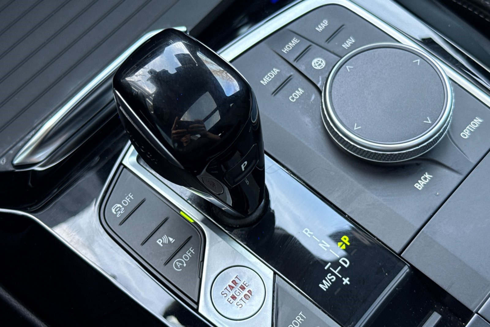 Certified 2023 BMW X4 xDrive30i w/ Premium Package image 26