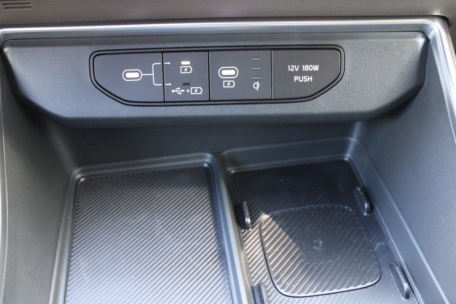 New 2026 Kia Carnival EX image 45