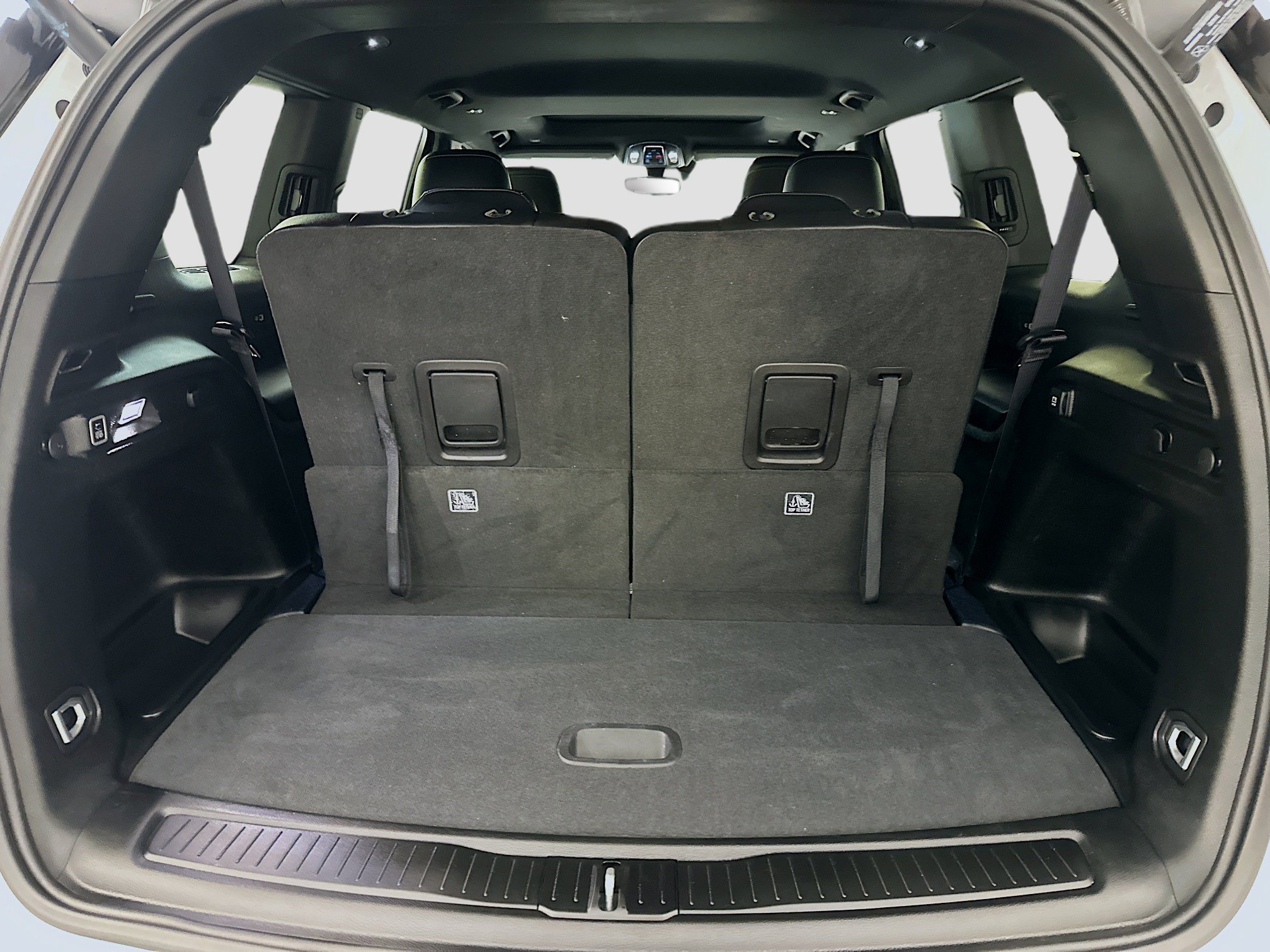 Used 2023 Jeep Grand Cherokee L Laredo image 31