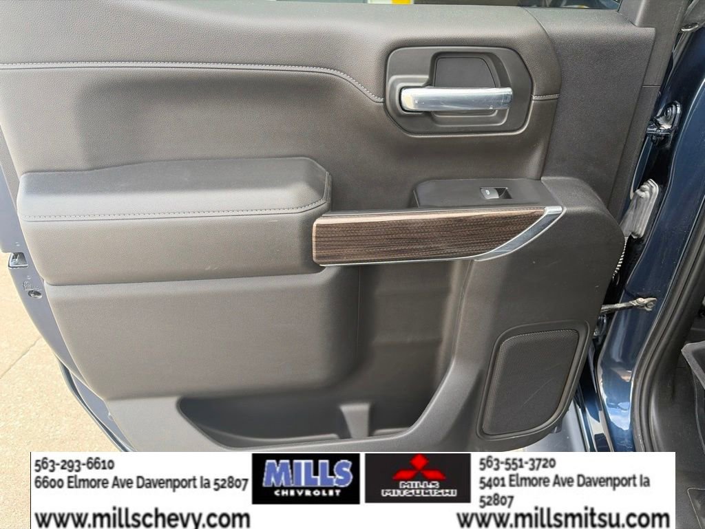 Used 2022 Chevrolet Silverado 1500 RST AWD/4WD image 21
