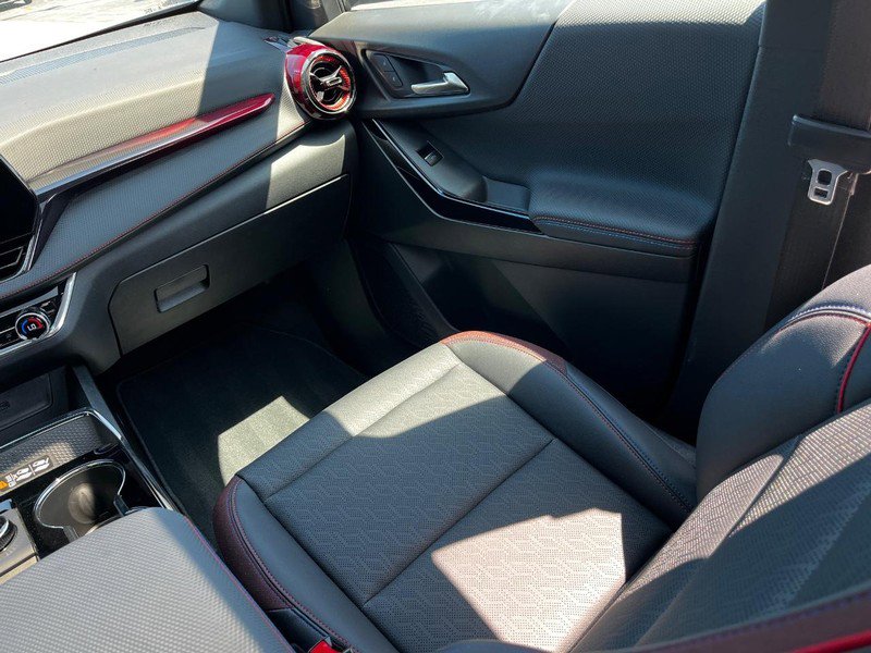 Used 2025 Chevrolet Equinox RS w/ Safety and Technology Package image 14