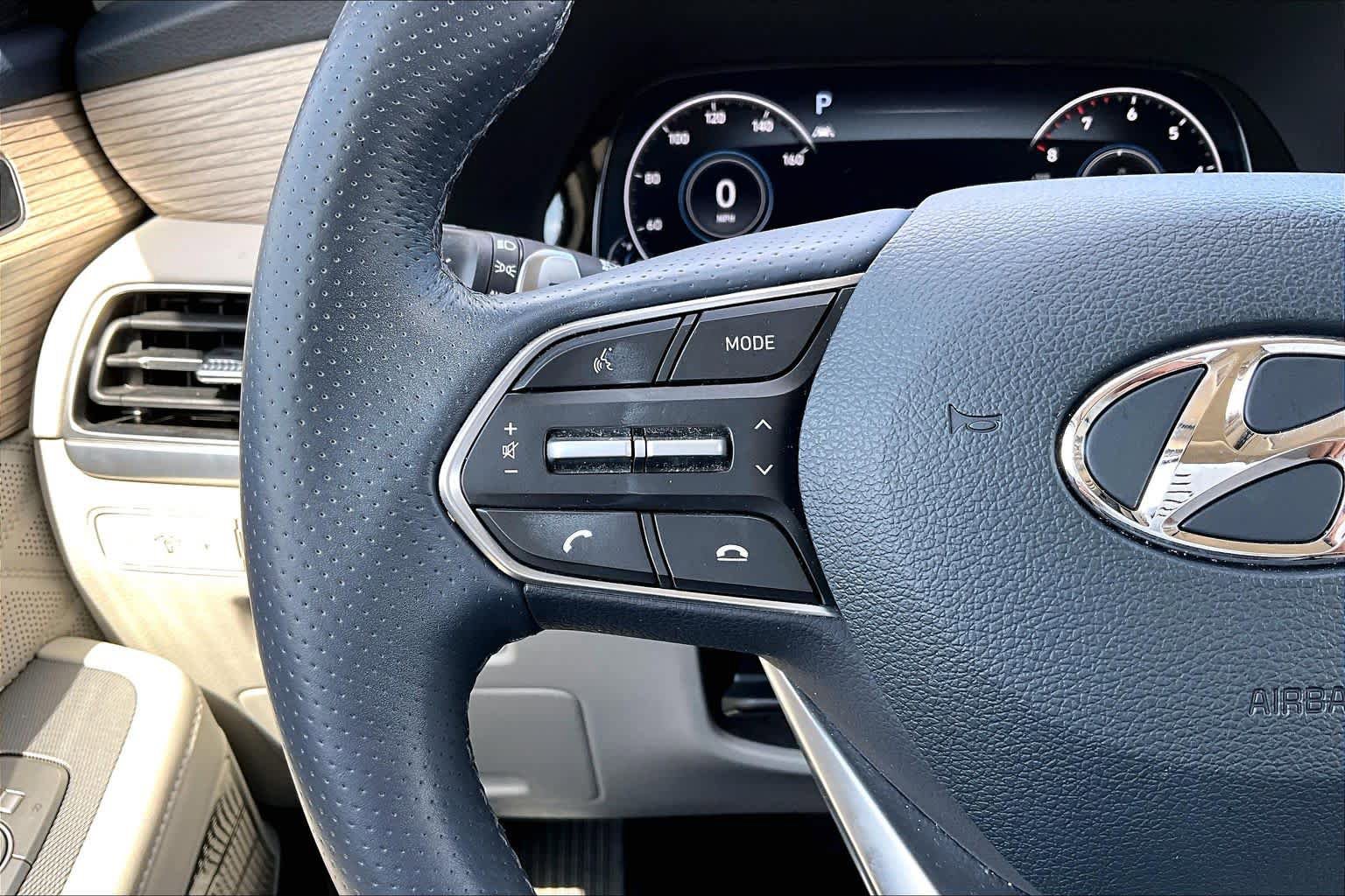 Used 2021 Hyundai Palisade Calligraphy image 24