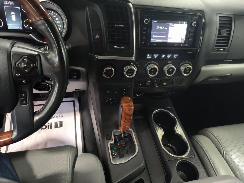 Used 2019 Toyota Sequoia Platinum AWD/4WD image 32