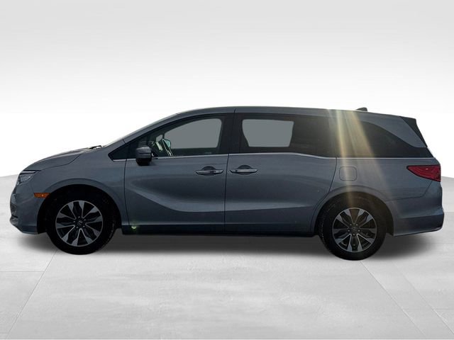 Used 2023 Honda Odyssey EX-L image 2