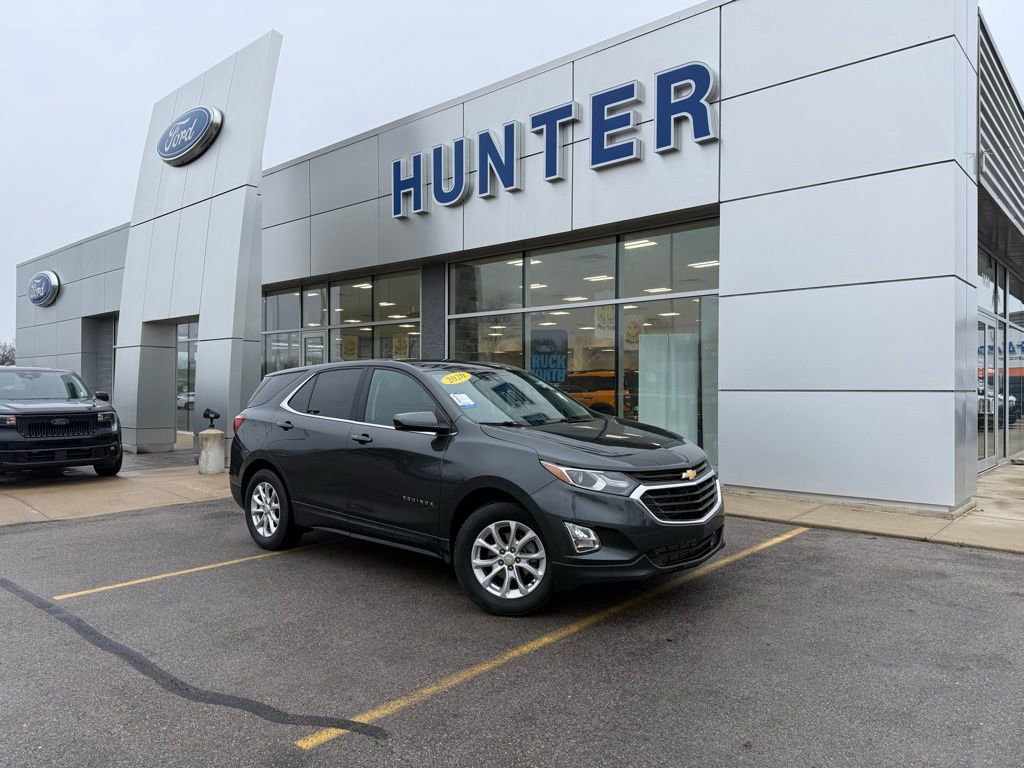 Used 2020 Chevrolet Equinox LT w/ Driver Convenience Package image 1