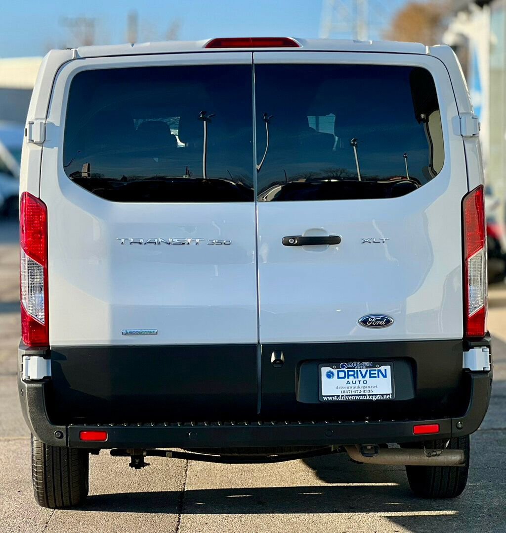 Used 2023 Ford Transit 350 XLT RWD image 4