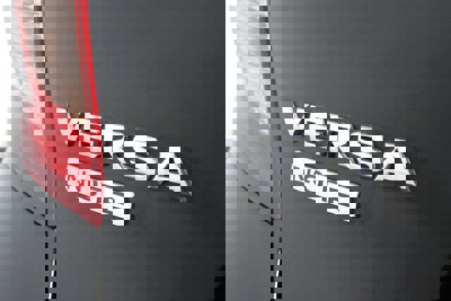 Used 2016 Nissan Versa Note SV image 7