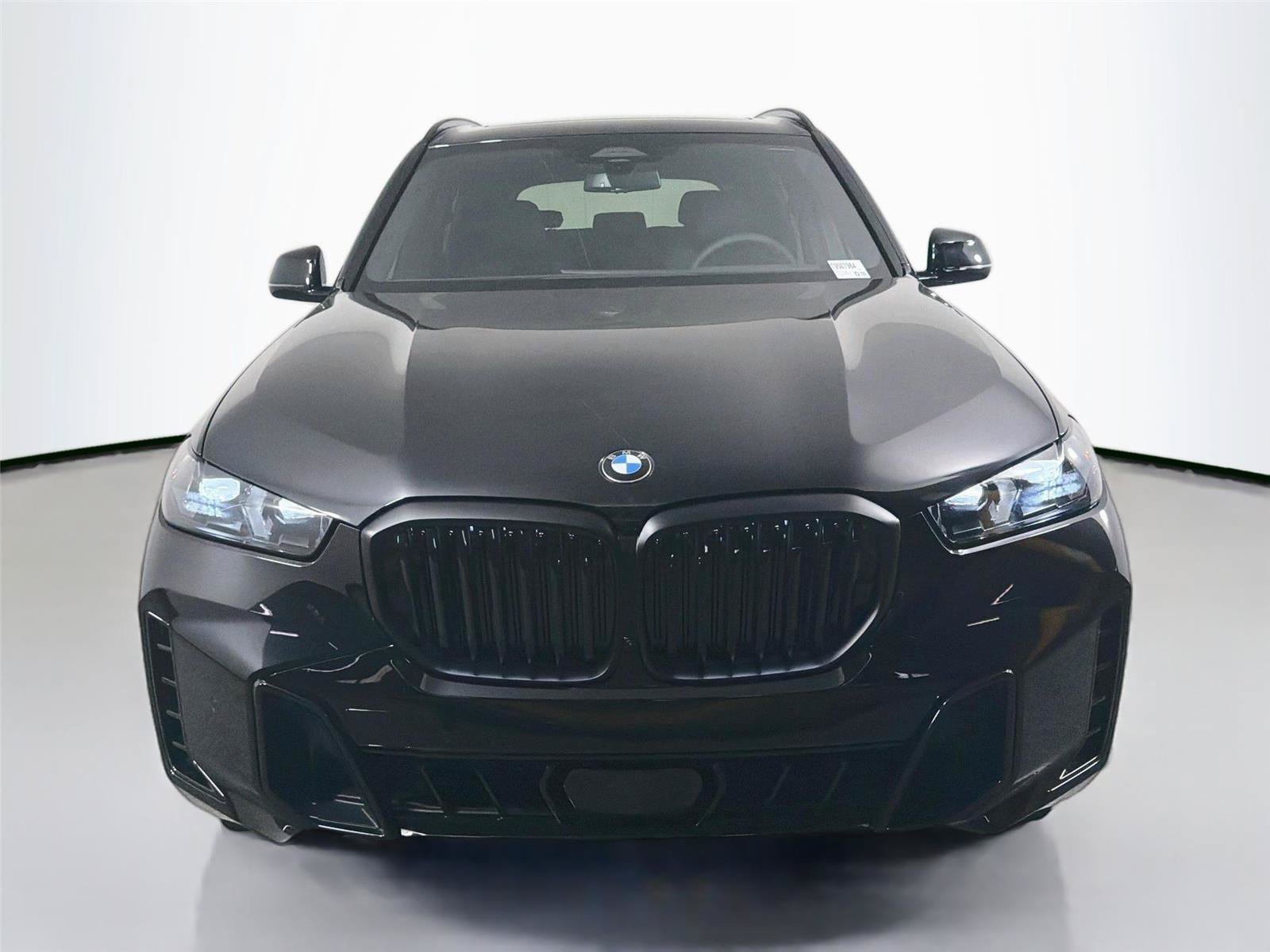 New 2026 BMW X5 xDrive40i w/ M Sport Package AWD/4WD image 2