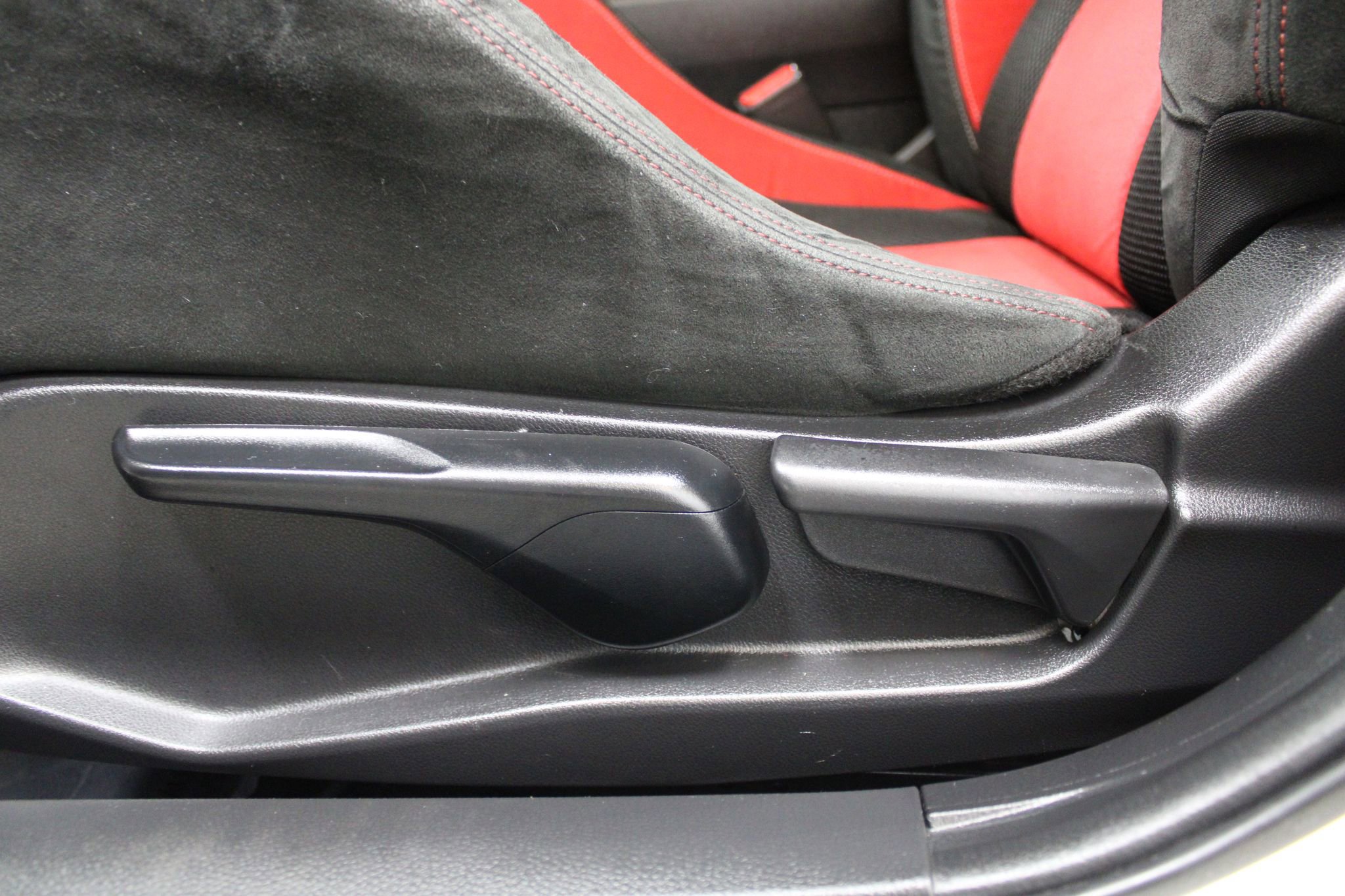 Used 2021 Honda Civic Type R image 39