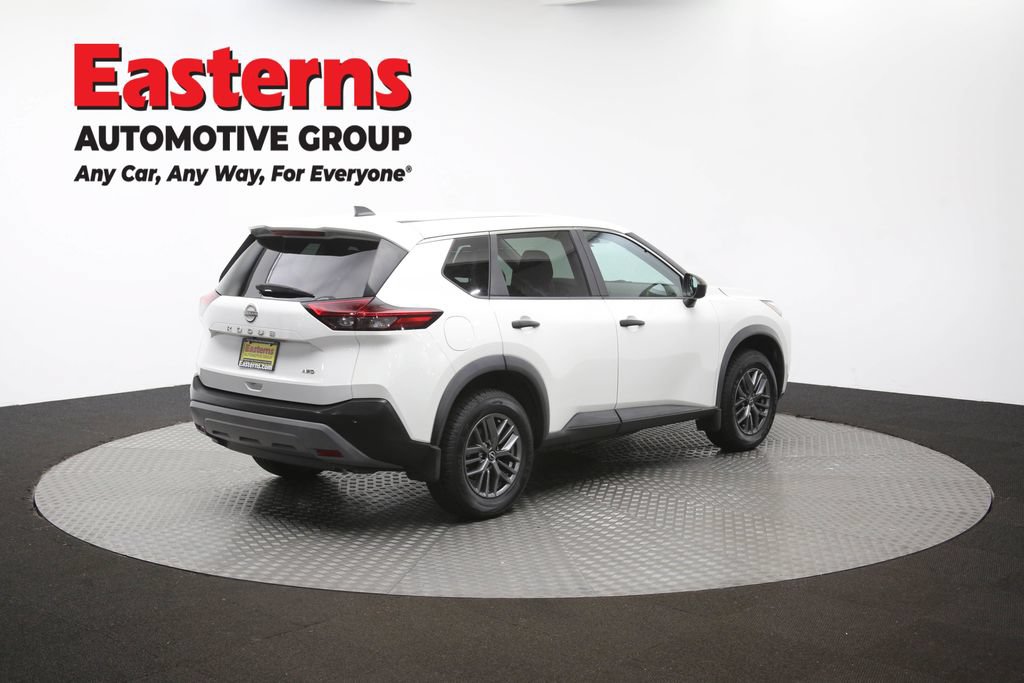 Used 2023 Nissan Rogue S AWD/4WD image 36
