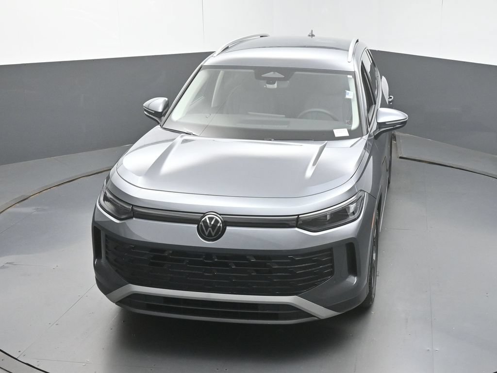 New 2026 Volkswagen Tiguan SE FWD image 40