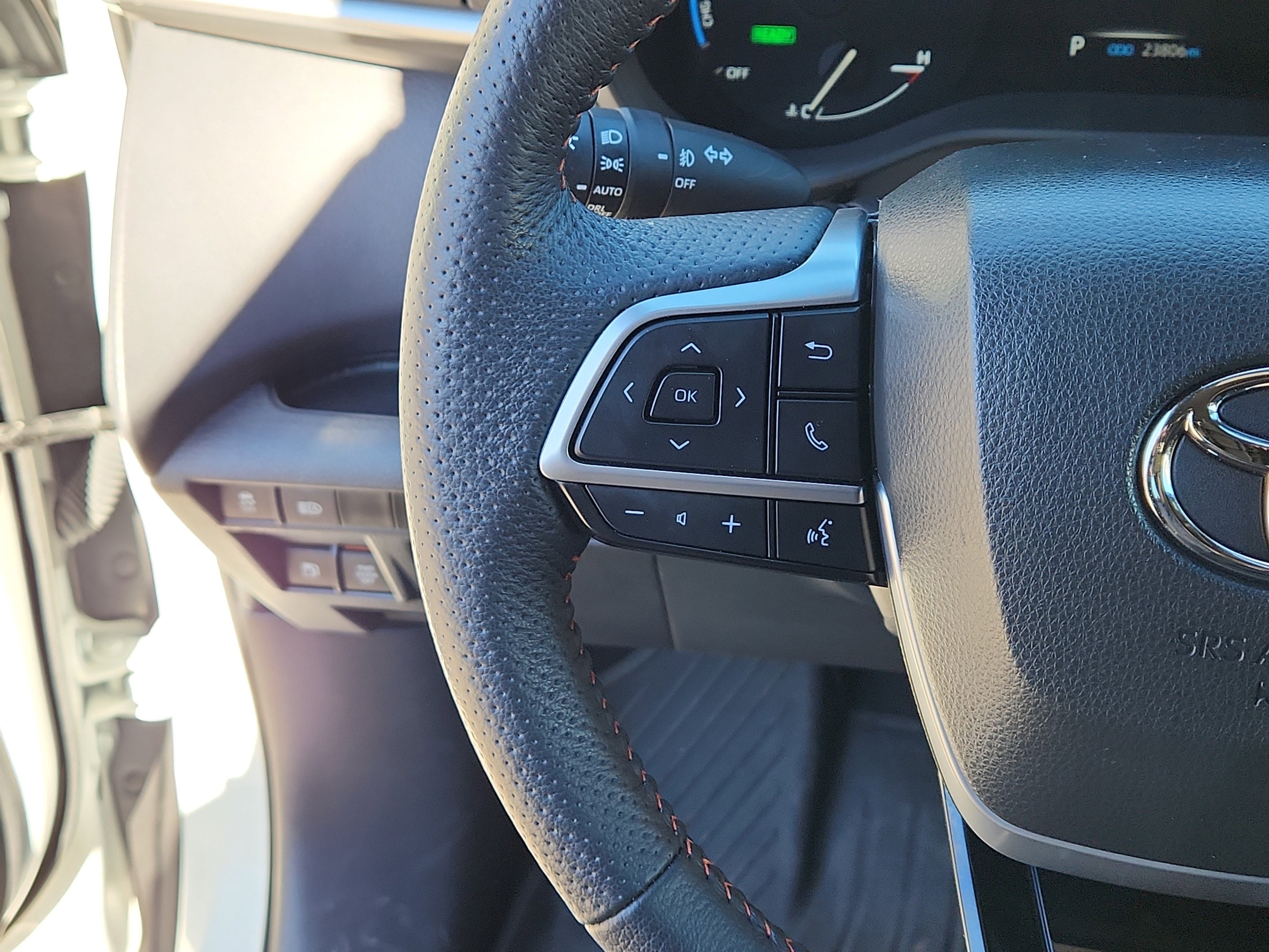 Certified 2022 Toyota Sienna XSE AWD/4WD image 16
