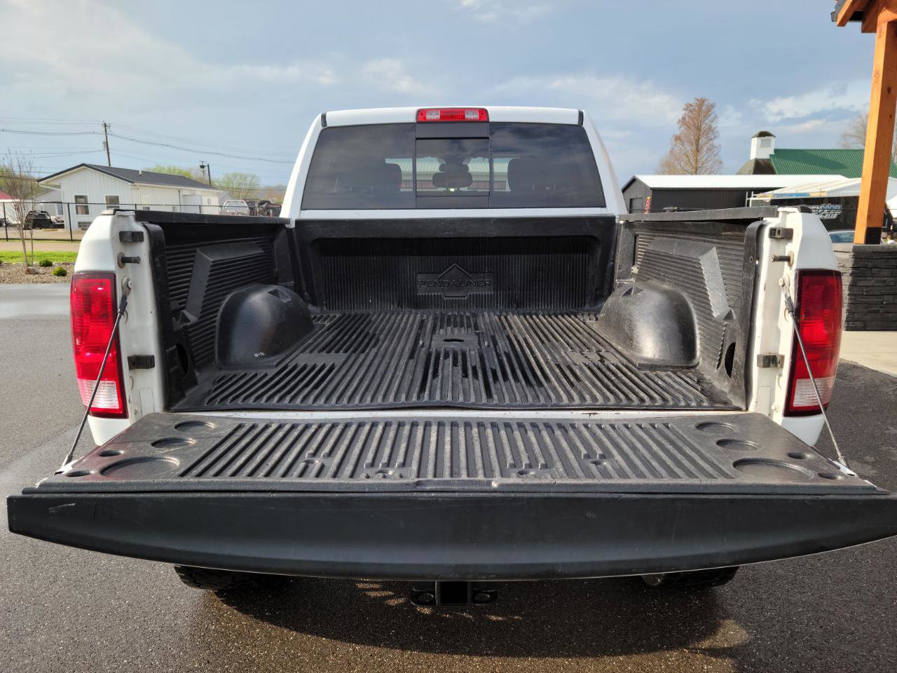 Used 2018 RAM 2500 SLT image 19