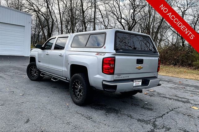 Used 2018 Chevrolet Silverado 1500 LT w/ Texas Edition image 4