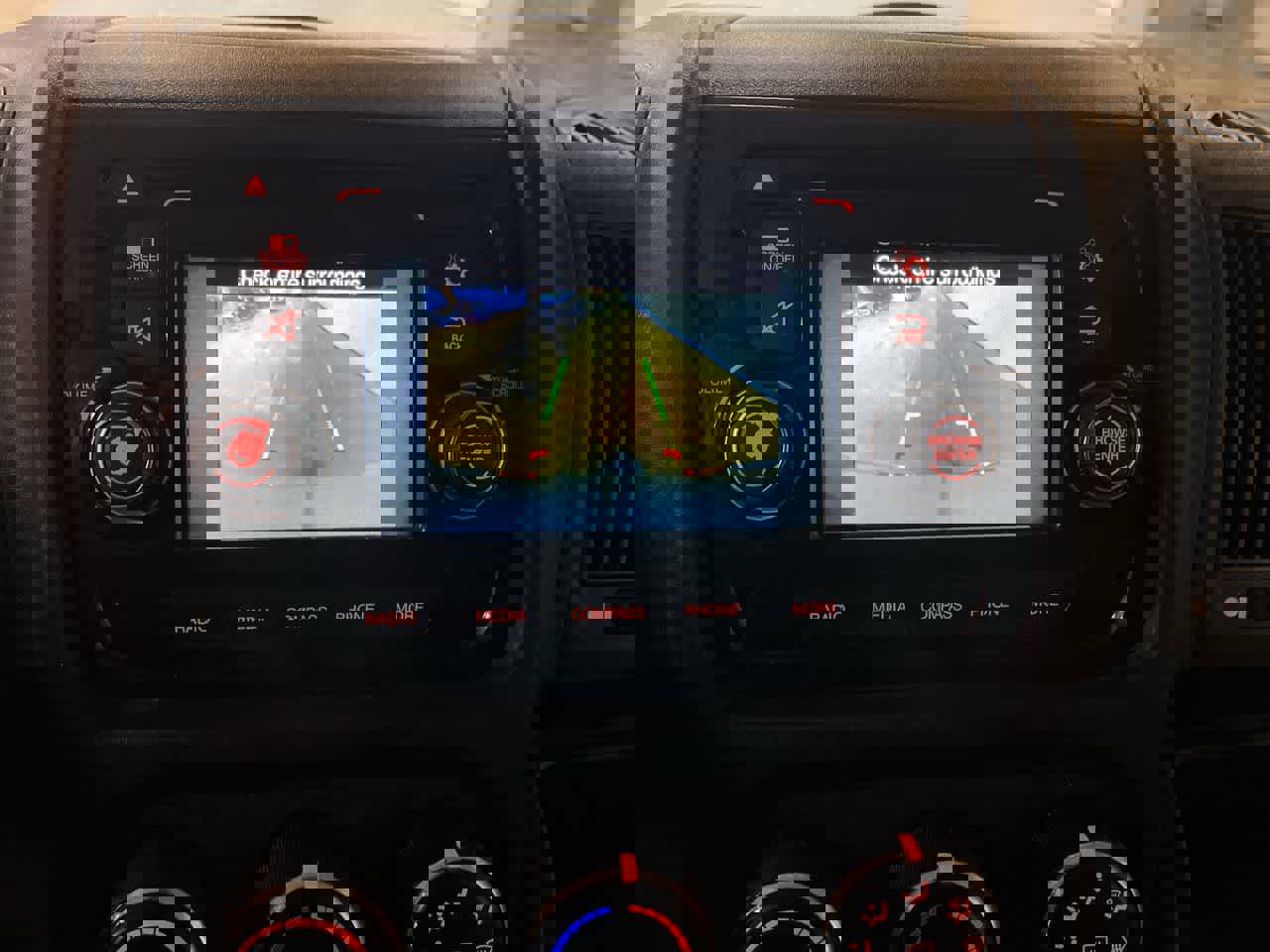 Used 2014 RAM ProMaster 3500 w/ Interior Convenience Group image 19