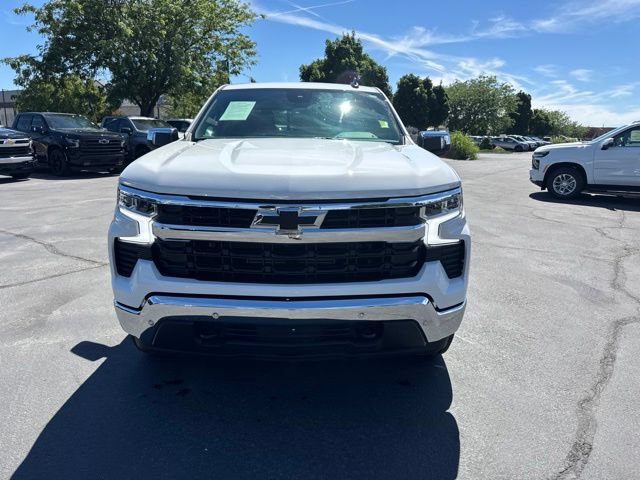 Used 2026 Chevrolet Silverado 1500 LT w/ Safety Package AWD/4WD image 2
