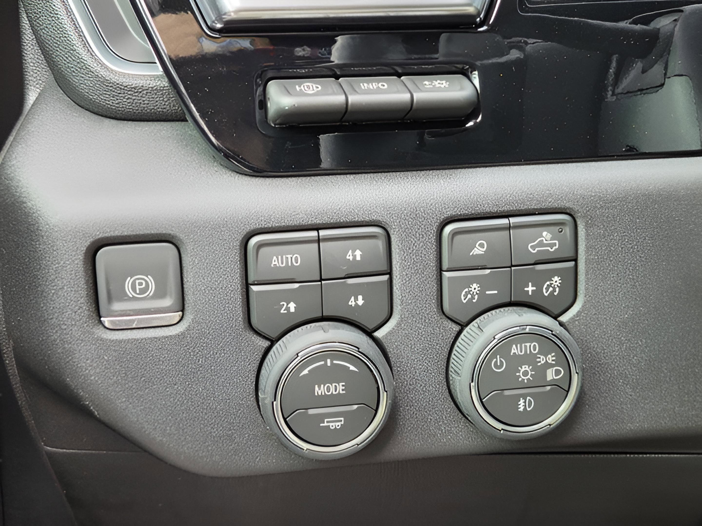 New 2026 Chevrolet Silverado 1500 High Country image 10