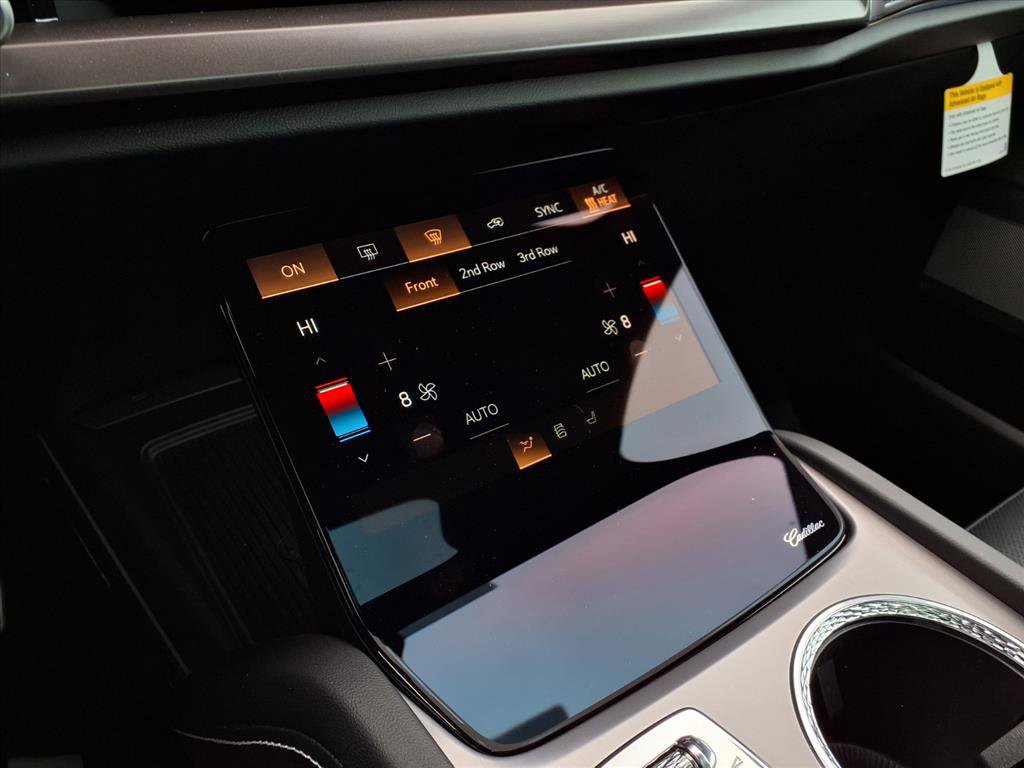 New 2026 Cadillac Vistiq Sport image 18