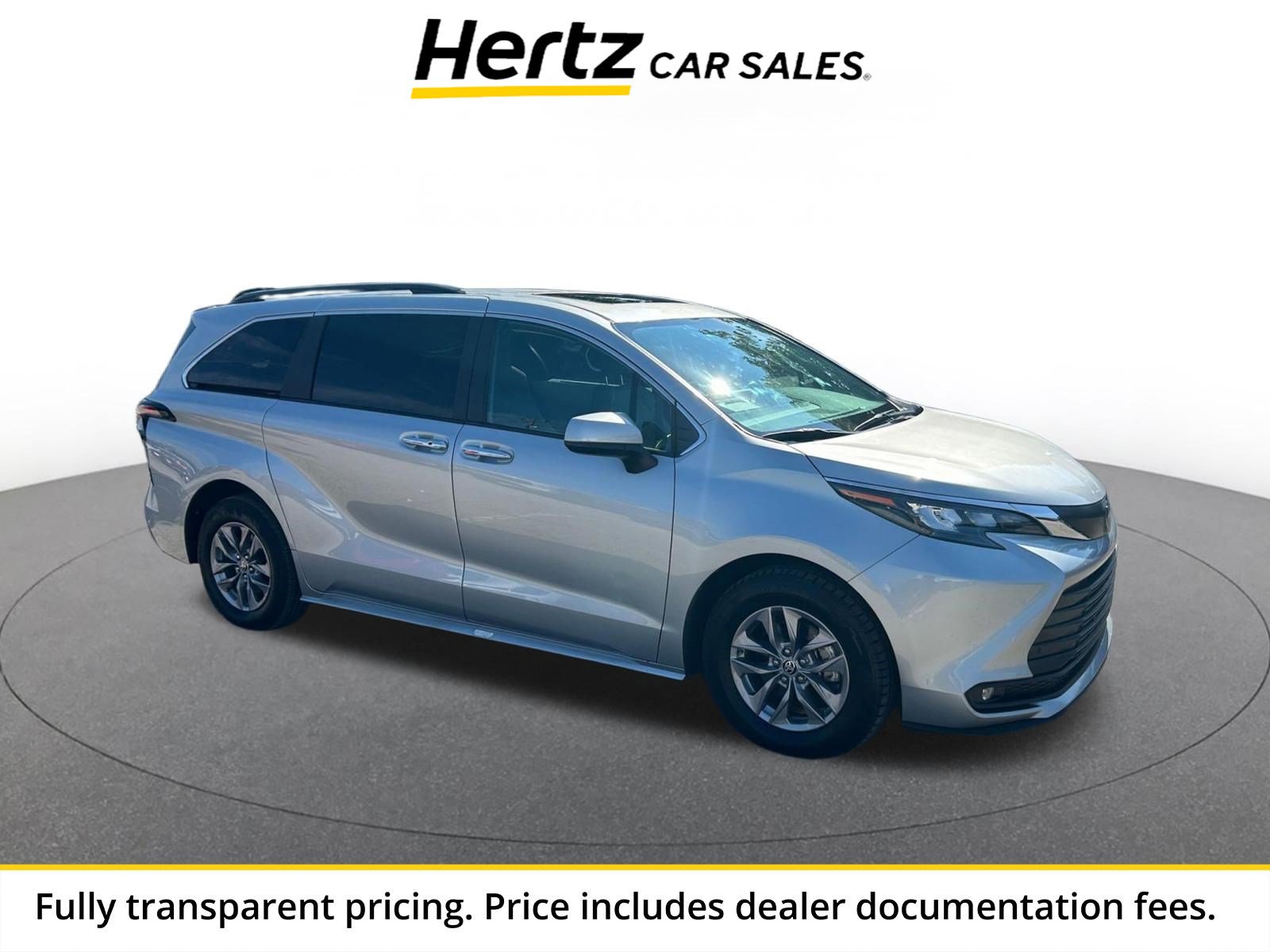 Used 2025 Toyota Sienna XLE FWD video 1