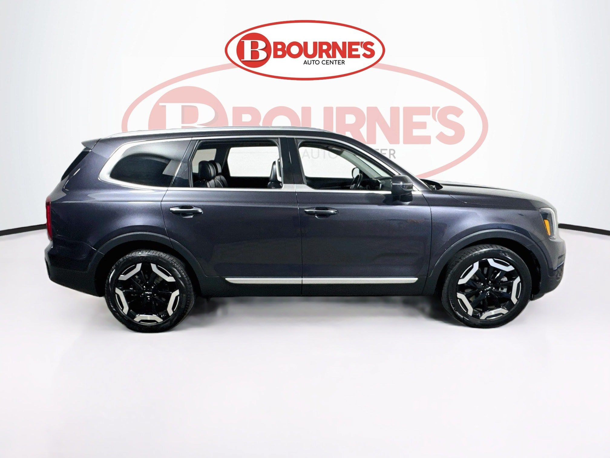 Used 2025 Kia Telluride S AWD/4WD image 12
