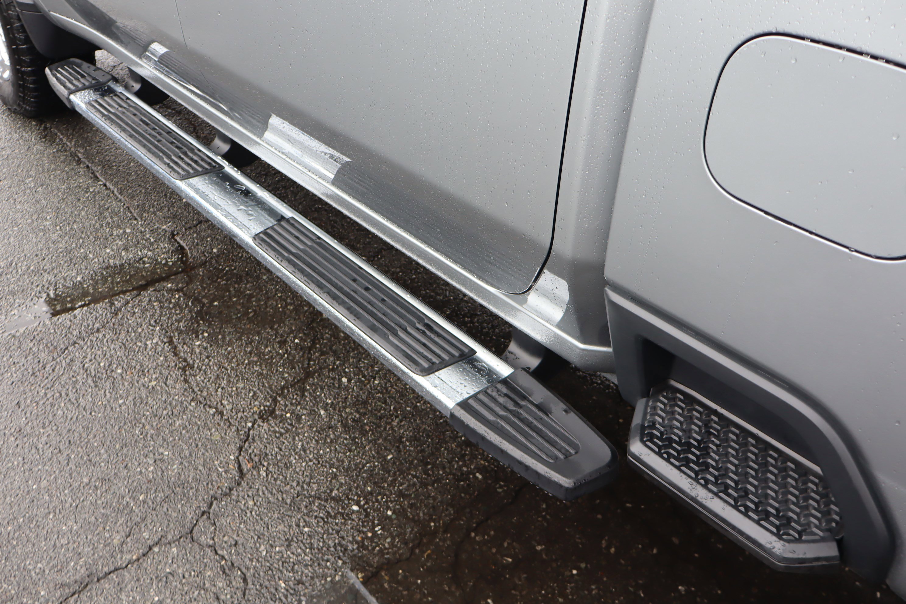 Used 2025 Chevrolet Silverado 2500 LTZ w/ LTZ Plus Package image 15