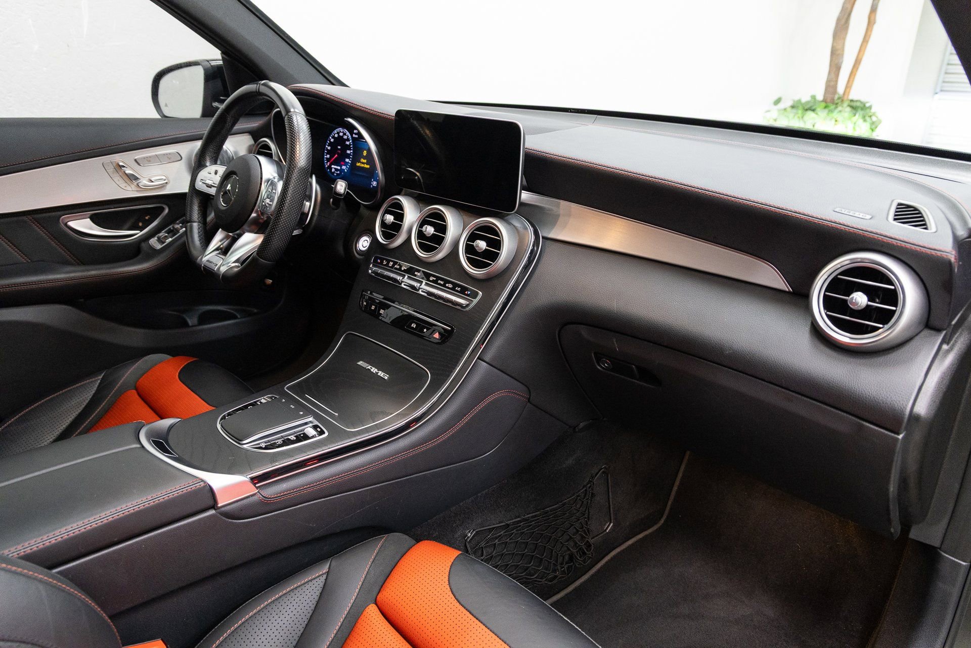 Used 2020 Mercedes-Benz GLC 63 AMG 4MATIC image 13