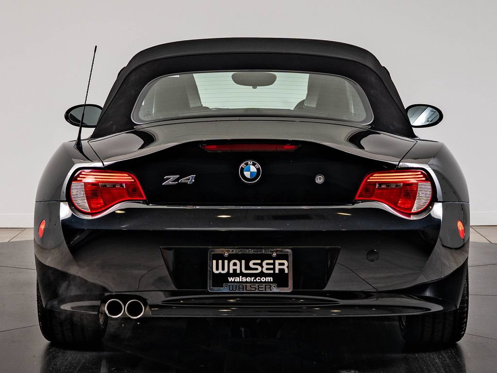 Used 2006 BMW Z4 3.0si RWD image 8