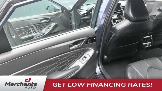 Used 2022 Toyota Avalon Limited w/ Advanced Safety Package FWD image 23