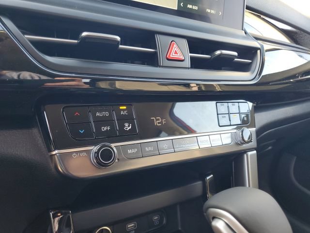 New 2025 Kia Seltos X-Line AWD/4WD image 18