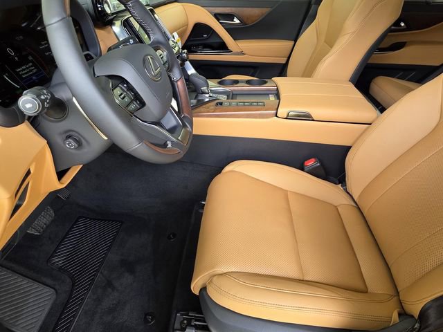 New 2026 Lexus LX 700h Luxury image 6