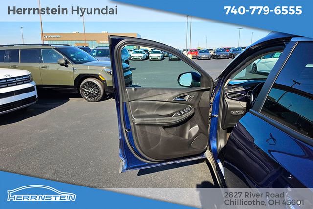 Used 2023 Buick Encore GX Select AWD/4WD image 14