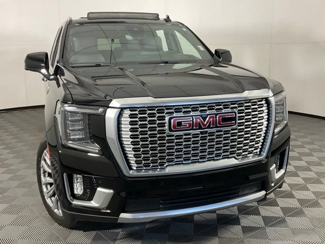 Used 2024 GMC Yukon Denali w/ Denali Reserve Package AWD/4WD image 38
