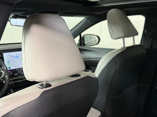 Used 2023 Lexus RX 350 Premium Plus w/ Cold Area Package AWD/4WD image 25