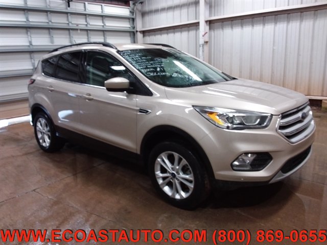 Used 2018 Ford Escape SEL AWD/4WD image 3